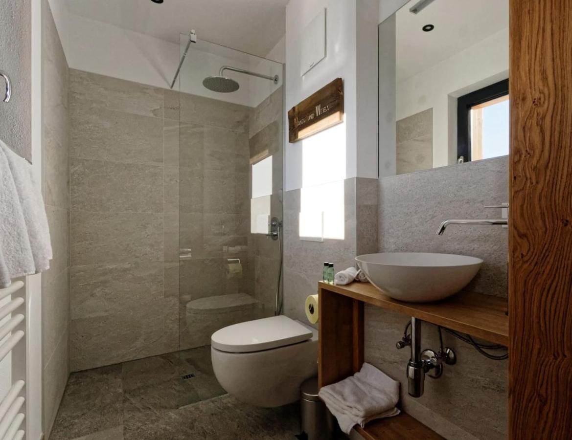 Gut Stein Panoramalodge มึลบาค อัม โฮคเคอนิก ภายนอก รูปภาพ